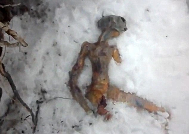 Beyond Roswell: The Alien Autopsy Film, Area 51, and the U.S. Government Coverup Beyond Roswell: The Alien Autopsy Film, Area 51, and the U.S. Government Coverup