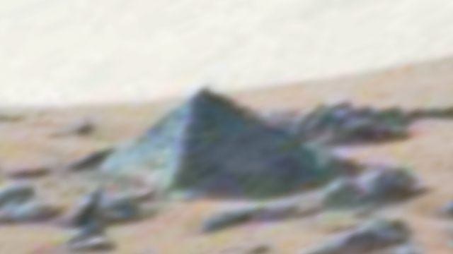 Mars Piramide