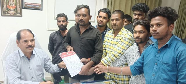 PYS Urges Crackdown On Illegal Plastic Sales In Yemmiganur