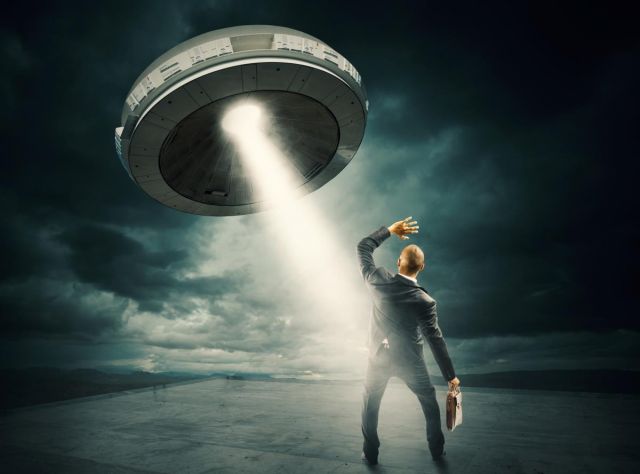Investigative Filmmaker Discusses UFOs, Underground Bases, SSP’s & Non-Human Intelligence 2024