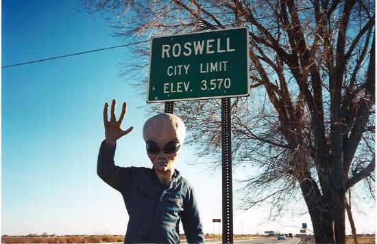 Linda Moulten Howe: 84 Year Old Roswell Worker Spills All To Nurse