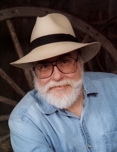 Jim Marrs: Think the Illuminati Doesn't Exist? You Need to Watch This! 