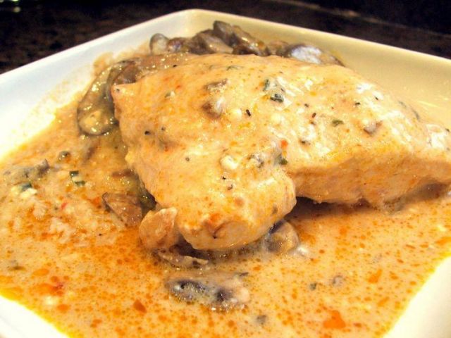 The Most Delicious Crockpot Mushroom Chicken Ever | Cooking and Recipes