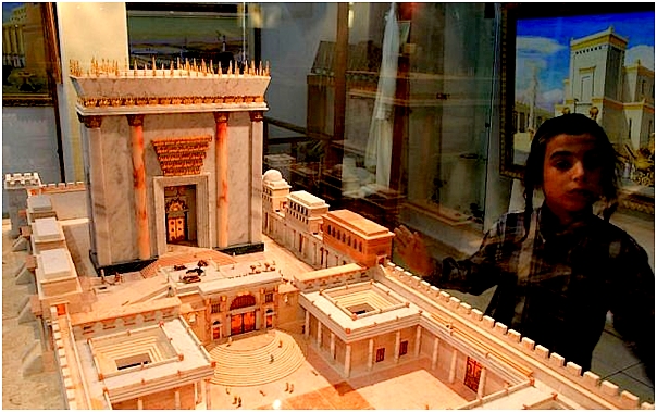 Model of the proposed 3rd Temple