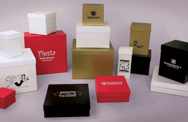custom packaging boxes with logo